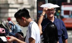Avrupa'da kavurucu sıcaklar: Yüzlerce kişi hayatını kaybetti