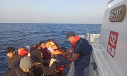 Aydın açıklarında 18 düzensiz göçmen yakalandı