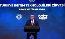 Bakan Tekin: Yapay zekâ insan onurunu gözeten bir zeminde geliştirilmeli