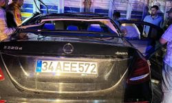 Batman'da otomobil tırın altına girdi: 1'i ağır 2 yaralı