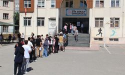 Batman'da YKS heyecanı: 46 bin aday üniversite hayali için ter dökecek