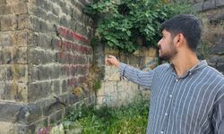 Binlerce yıllık Cizre surlarına sprey boyalı saldırı