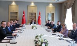 Cevdet Yılmaz, Ekonomi Politikaları Kurulu üyeleriyle bir araya geldi