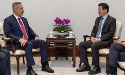 Dışişleri Bakanı Fidan, Singapur Başbakanı Wong tarafından kabul edildi