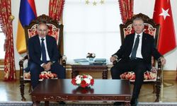 Erdoğan, Paşinyan'ı Ermenistan seçimleri nedeniyle tebrik etti