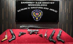 Gaziantep'te çok sayıda silah ele geçirildi: 1 kişi tutuklandı