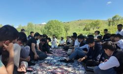 HÜDA PAR Ağrı Gençlik Kolları 'Bahar Etkinlikleri' finalini gerçekleştirdi