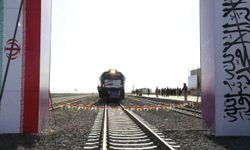 İran ve Afganistan arasında ticari atılım
