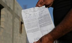 İşgalciler Filistinlilere ait evleri yıkmayı sürdürüyor