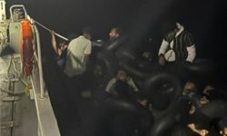 İzmir açıklarında 45 düzensiz göçmen yakalandı