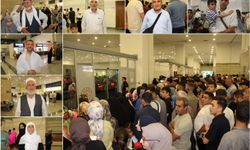Kâbe aşkına doyamayan hacılar gözyaşlarına hâkim olamadı