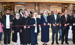 Malatya'da kadınlar ve engelli bireylerin el emeği ürünleri sergilendi