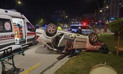 Malatya'da otomobil ters döndü: 2 yaralı