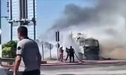 Malatya'da saman yüklü tır bir anda alevlerin içinde kaldı