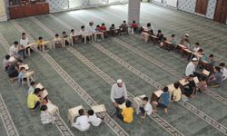 Müftü Durmuş'tan velilere çağrı: Çocuklarınızı Kur'an kurslarına yönlendirin