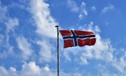 Norveç vatandaşlık şartlarını sıkılaştırıyor