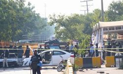 Pakistan'da bombalı saldırı: 7 ölü, 3 yaralı