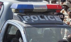 Pakistan'da polise saldırı: 2 ölü