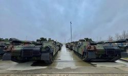Polonya yeni M1A2 SEPv3 Abrams tanklarını teslim aldı