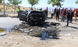 Şırnak'ta iki otomobil kafa kafaya çarpıştı: Bir ölü, 3 yaralı