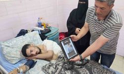 Yahudi çetelerin saldırısını takip eden Filistinli gazeteci yaralandı