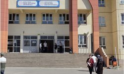 YKS'de AYT oturumu başladı