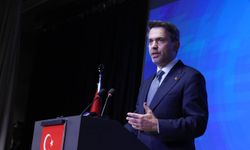 Bakan Bayraktar: Anamur-Teknecik doğal gaz iletim hattının inşası için süreç başlıyor