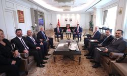 Bakan Kurum, KKTC İçişleri Bakanı Oğuz'u kabul etti