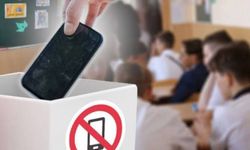 Çekya'da okullarda cep telefonu yasağı