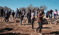 Filistinliler Yahudi çetelerin baskınına direndi: İki işgalci yaralandı