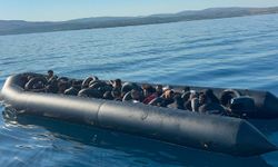 İzmir açıklarında 36 düzensiz göçmen yakalandı