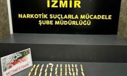 İzmir'de havalimanında uyuşturucu operasyonu