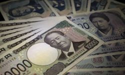 Japon yeni, dolar karşısında en zayıf seviyeyi gördü
