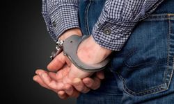 Kamuoyunda tanınan isimlere uyuşturucu soruşturması: 25 gözaltı kararı