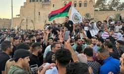 Libya'da elektrik kesintisi protestoları büyüyor