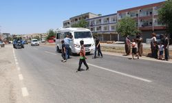 Mahallesi sakinlerinden üst geçit çağrısı: Çocuklarımız her gün ölümle burun buruna