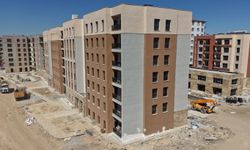 Malatya'da bin konut ile 800 iş yerinin yapımları sürüyor