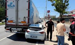 Malatya'da tır ile otomobil çarpıştı