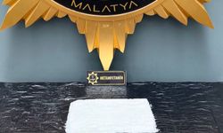 Malatya'da uygulama noktasında 1 kilogram uyuşturucu ele geçirildi