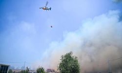 Manisa Akhisar'da yangın kontrol altına alınmaya çalışılıyor