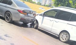 Mersin'in yenişehir ilçesinde maddi hasarlı trafik kazası