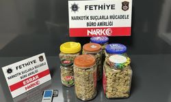 Muğla'da 1 kilogram esrar ele geçirildi. Bir tutuklama