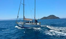 Muğla'da 35 düzensiz göçmen ile 2 göçmen kaçakçılığı şüphelisi yakalandı