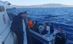Muğla'da 8 düzensiz göçmen ile 1 göçmen kaçakçılığı şüphelisi yakalandı