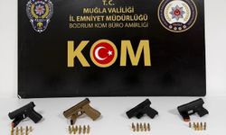 Muğla'da ruhsatsız silah operasyonunda 4 şüpheli tutuklandı