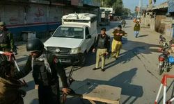 Pakistan'a polis merkezine saldırı: 9 ölü
