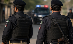 Pakistan'da polis devriyesine silahlı saldırı: 2 polis öldü