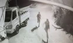 Park halindeki aracın kurşunlanma anı kamerada: 1 şüpheli tutuklandı