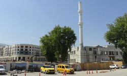 Söğütlü Camii için 'kot' uyarısı: Camimiz çukurda kalıyor!