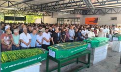 Tarsus'ta deniz faciasında hayatını kaybedenler defnedildi